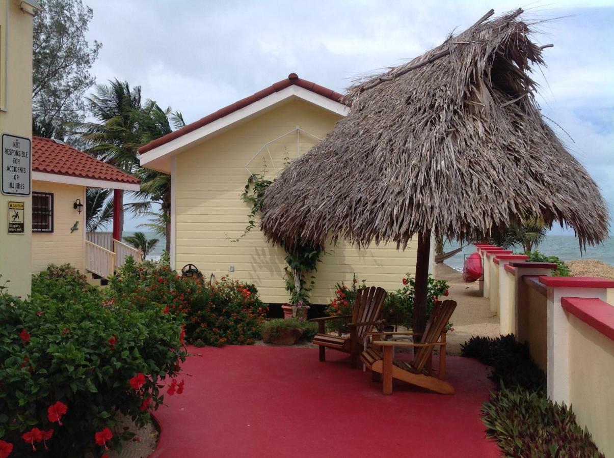 The White Horse Inn - Hopkins Village Beach Belize Экстерьер фото